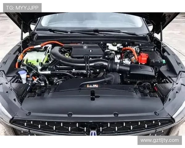 2.0T豪华中型车怎么选?2025款奥迪A5L对比林肯Z